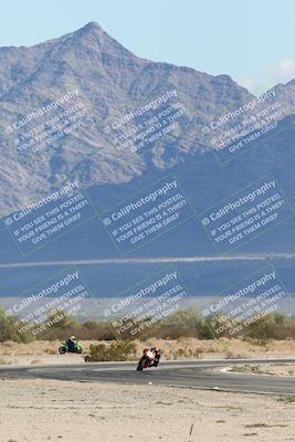 media/Nov-16-2025-Race Pace (Sun) [[8c5fa54630]]/Non Verified Riders (1st 20 Minutes)/4-Turn 16 (1116am)/